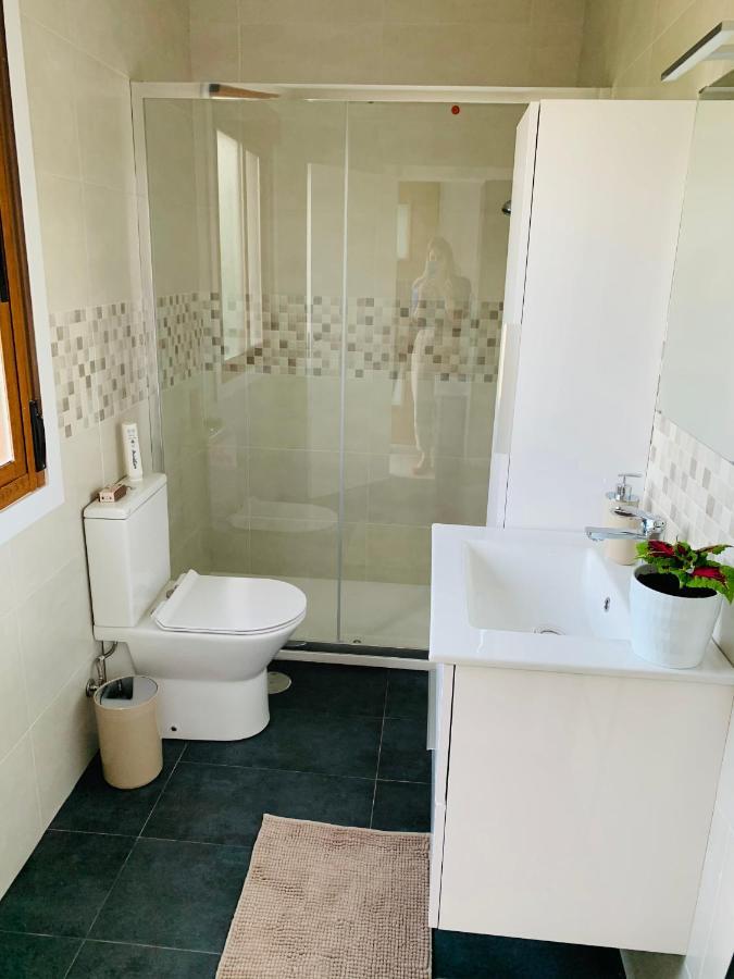OrtonoA Casa Vermella Con Jardin A 10 Minutos De Santiago De Compostela公寓 外观 照片