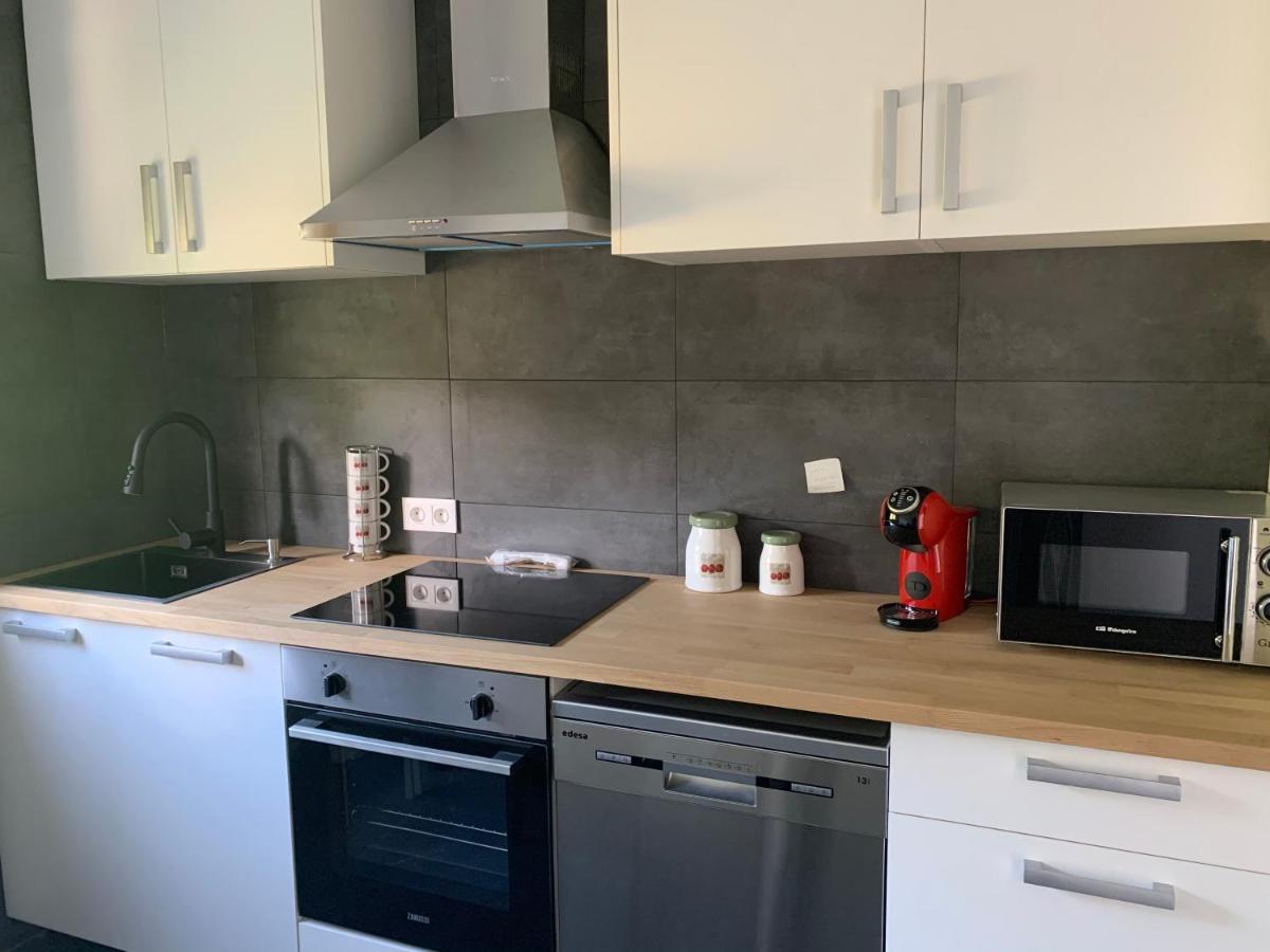 OrtonoA Casa Vermella Con Jardin A 10 Minutos De Santiago De Compostela公寓 外观 照片