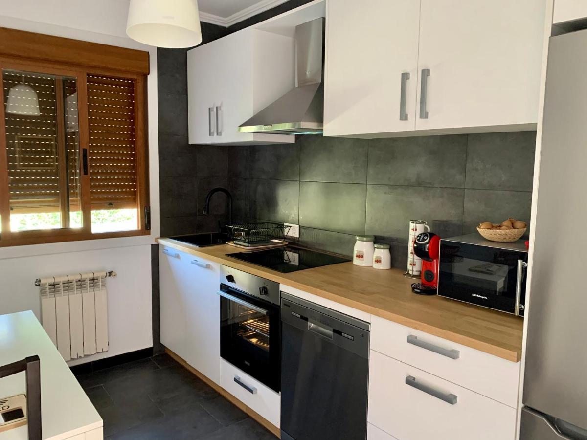 OrtonoA Casa Vermella Con Jardin A 10 Minutos De Santiago De Compostela公寓 外观 照片