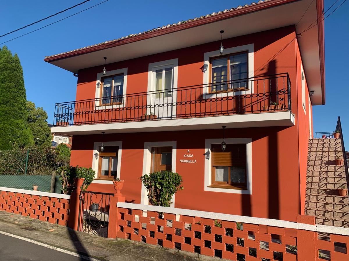 OrtonoA Casa Vermella Con Jardin A 10 Minutos De Santiago De Compostela公寓 外观 照片