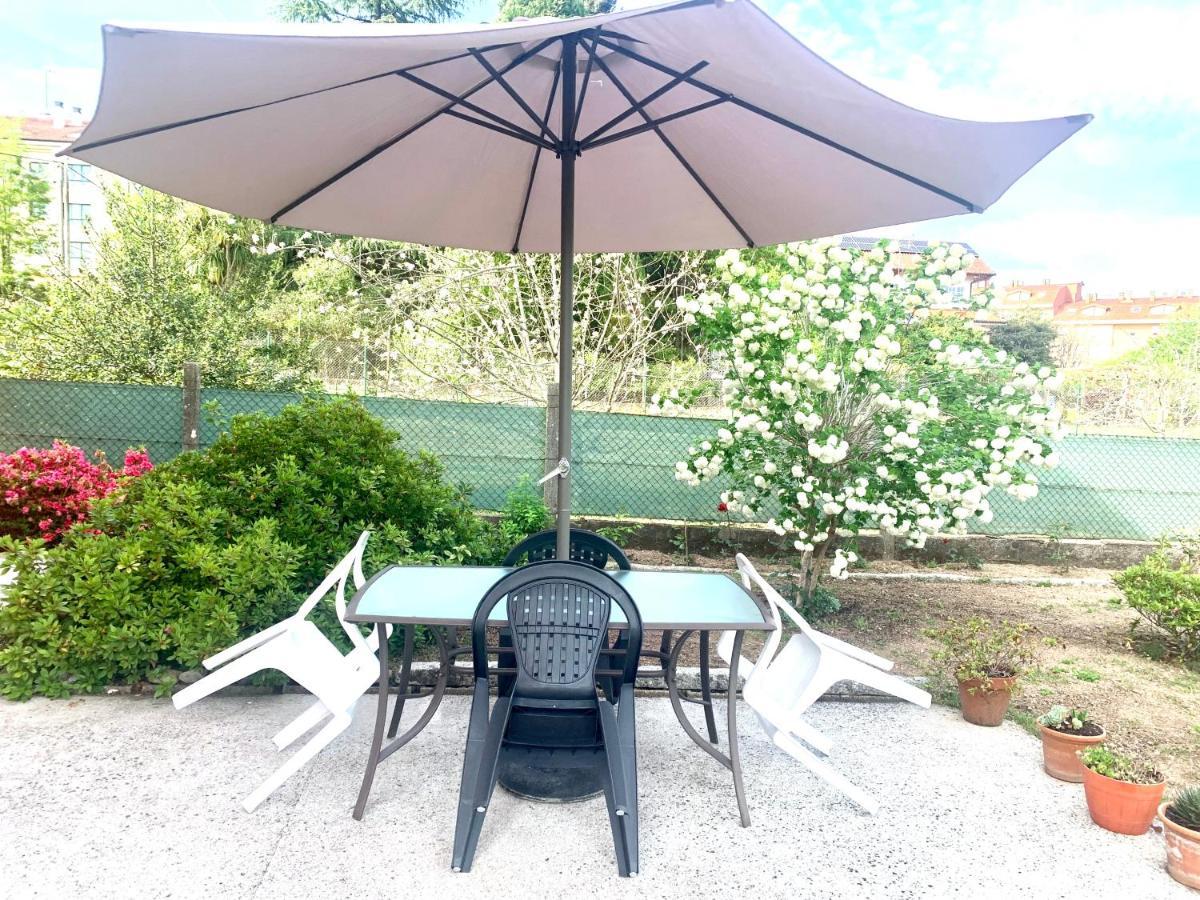 OrtonoA Casa Vermella Con Jardin A 10 Minutos De Santiago De Compostela公寓 外观 照片